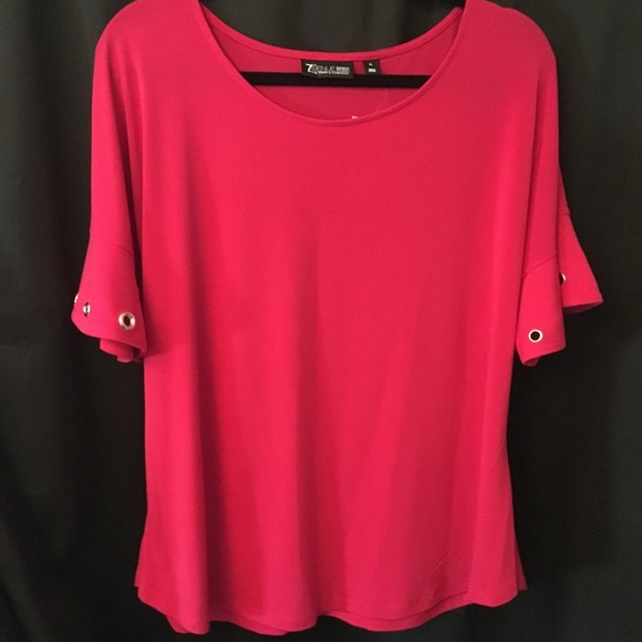 New York & Company Tops - Fuchsia flowy top w grommets NWT